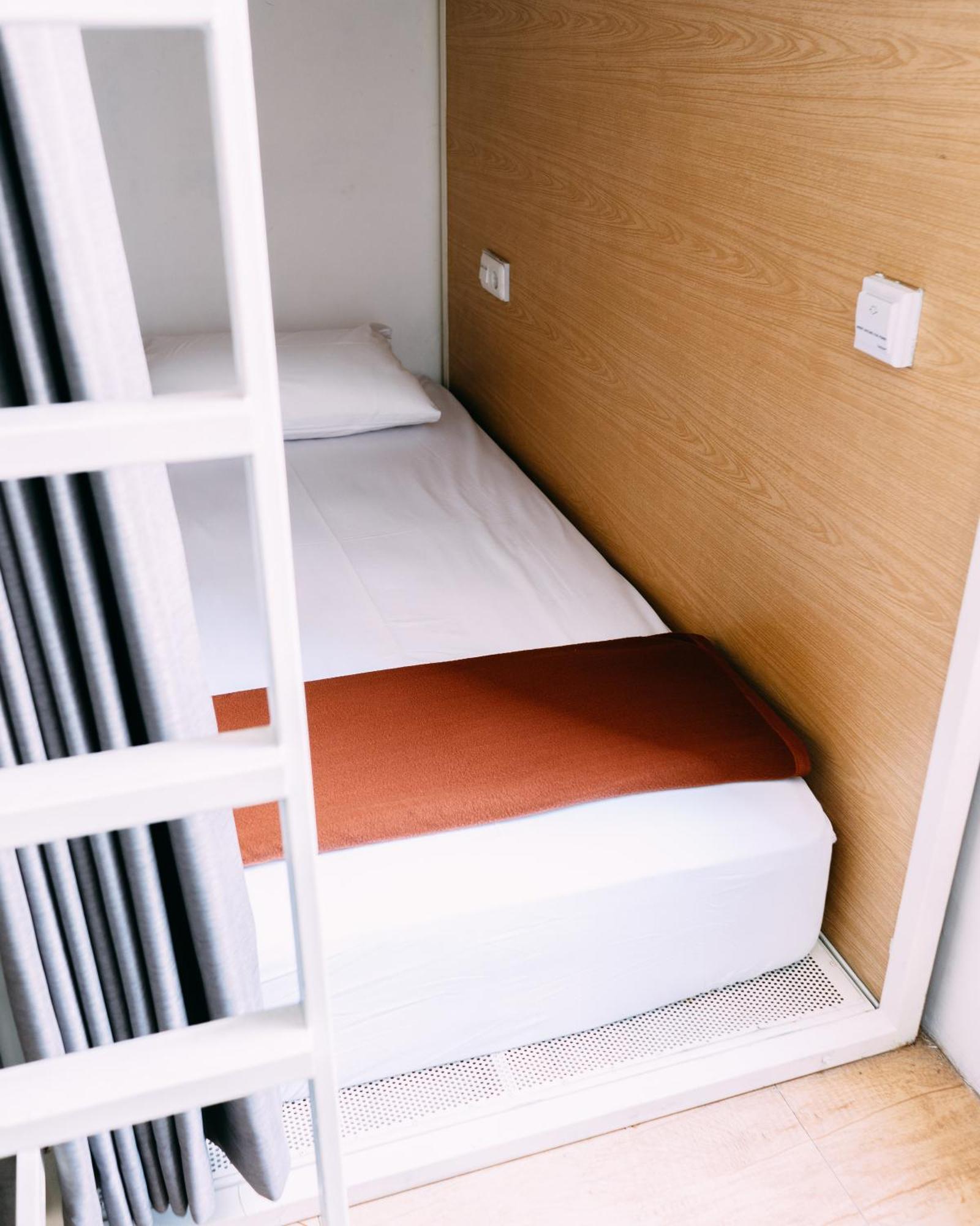 So! Boutique Hostel Маланг Экстерьер фото
